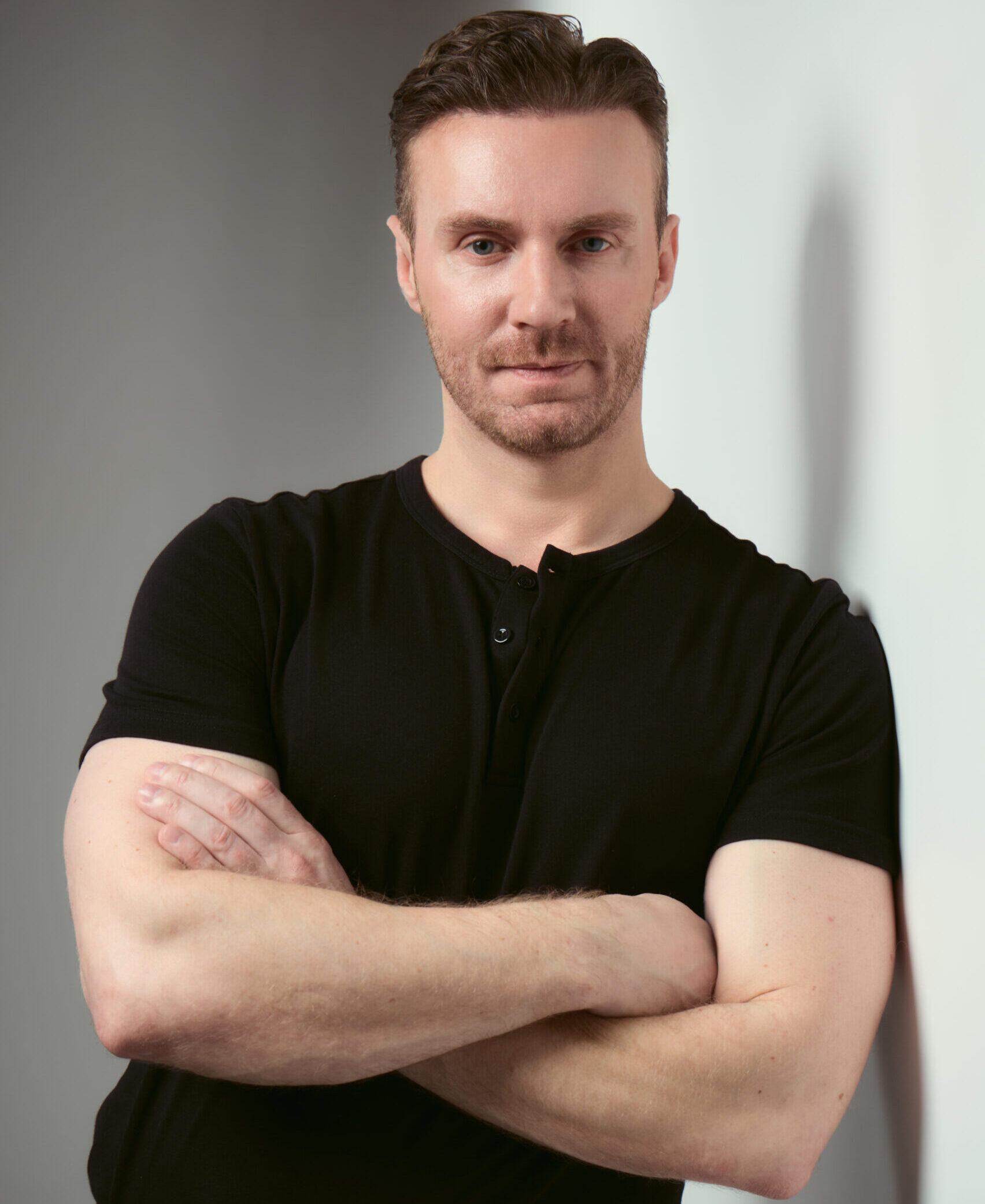 c99202511020002 kristian schlosser  line kris package 2 3057